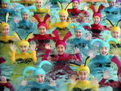 I don't know if I should be scared or go "AWW" so I'll say "AAAAUGH"